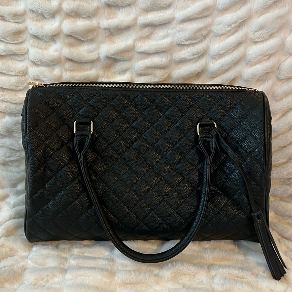 Amazing quilted vegan leather weekender duffel tote